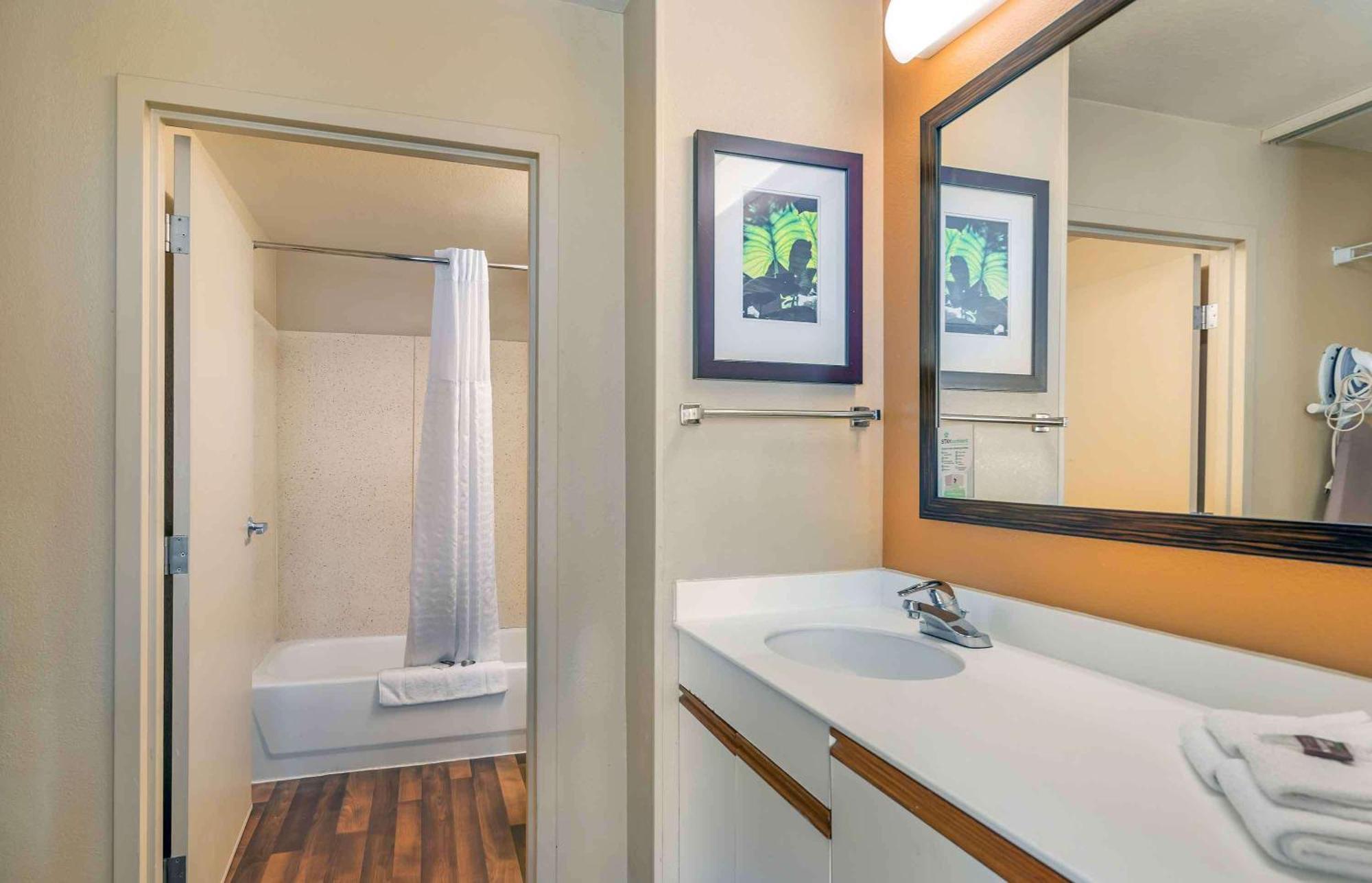 Extended Stay America Select Suites - Chicago - Lombard - Oakbrook Oakbrook Terrace Exteriér fotografie