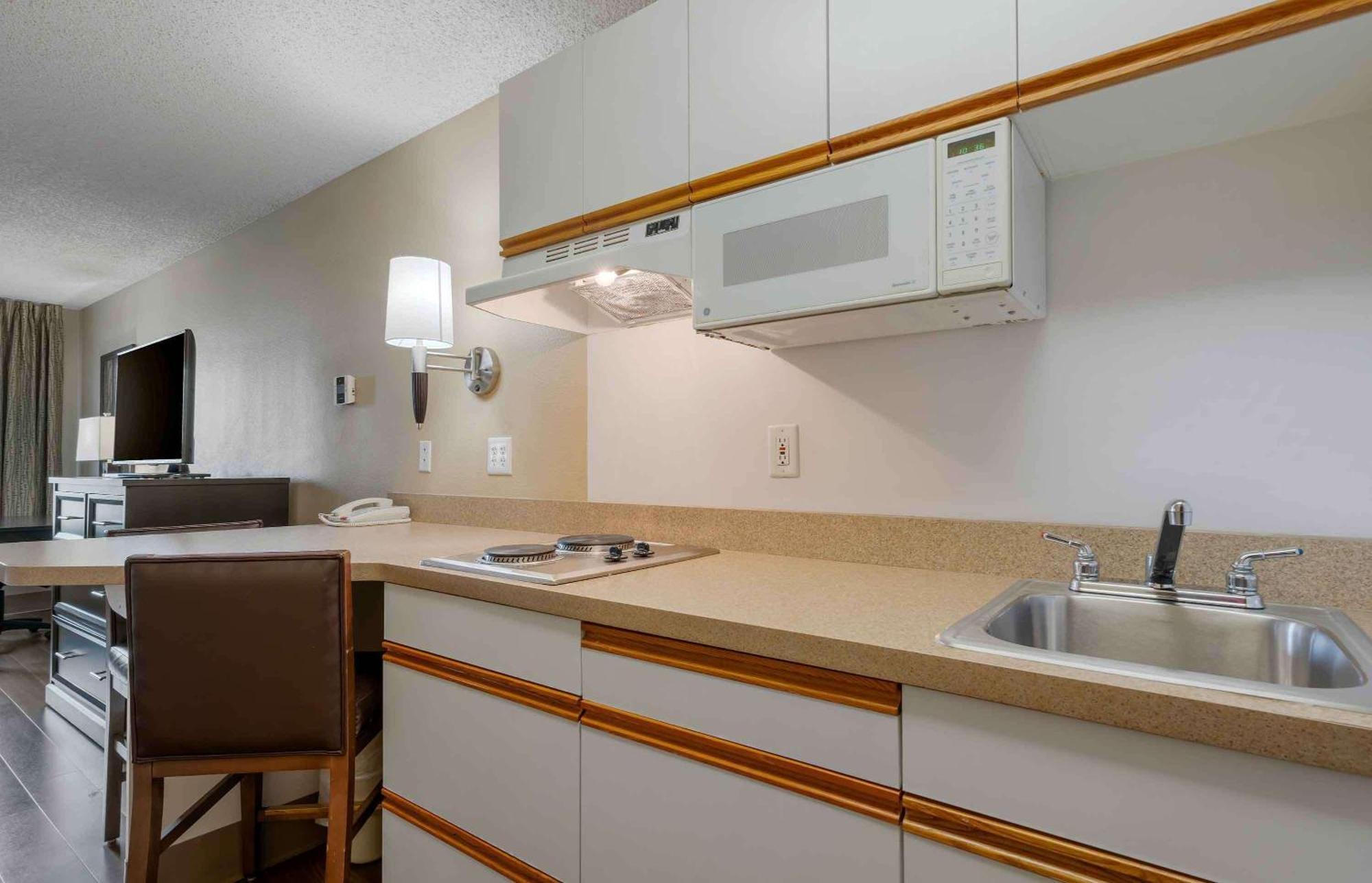 Extended Stay America Select Suites - Chicago - Lombard - Oakbrook Oakbrook Terrace Exteriér fotografie