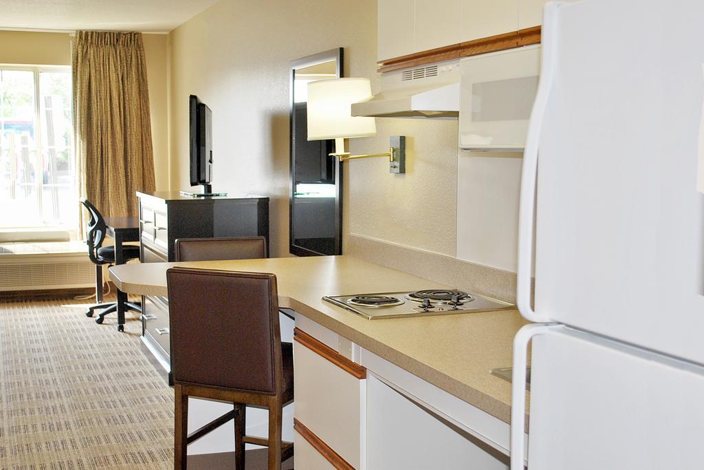Extended Stay America Select Suites - Chicago - Lombard - Oakbrook Oakbrook Terrace Exteriér fotografie