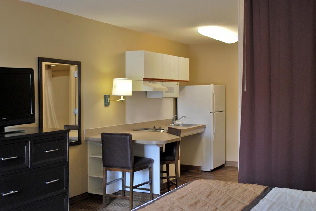 Extended Stay America Select Suites - Chicago - Lombard - Oakbrook Oakbrook Terrace Exteriér fotografie